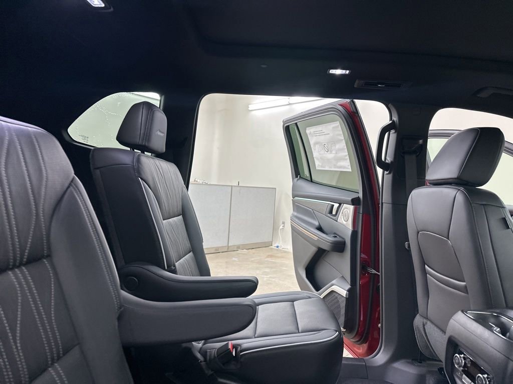 New 2026 Buick Enclave Avenir image 21