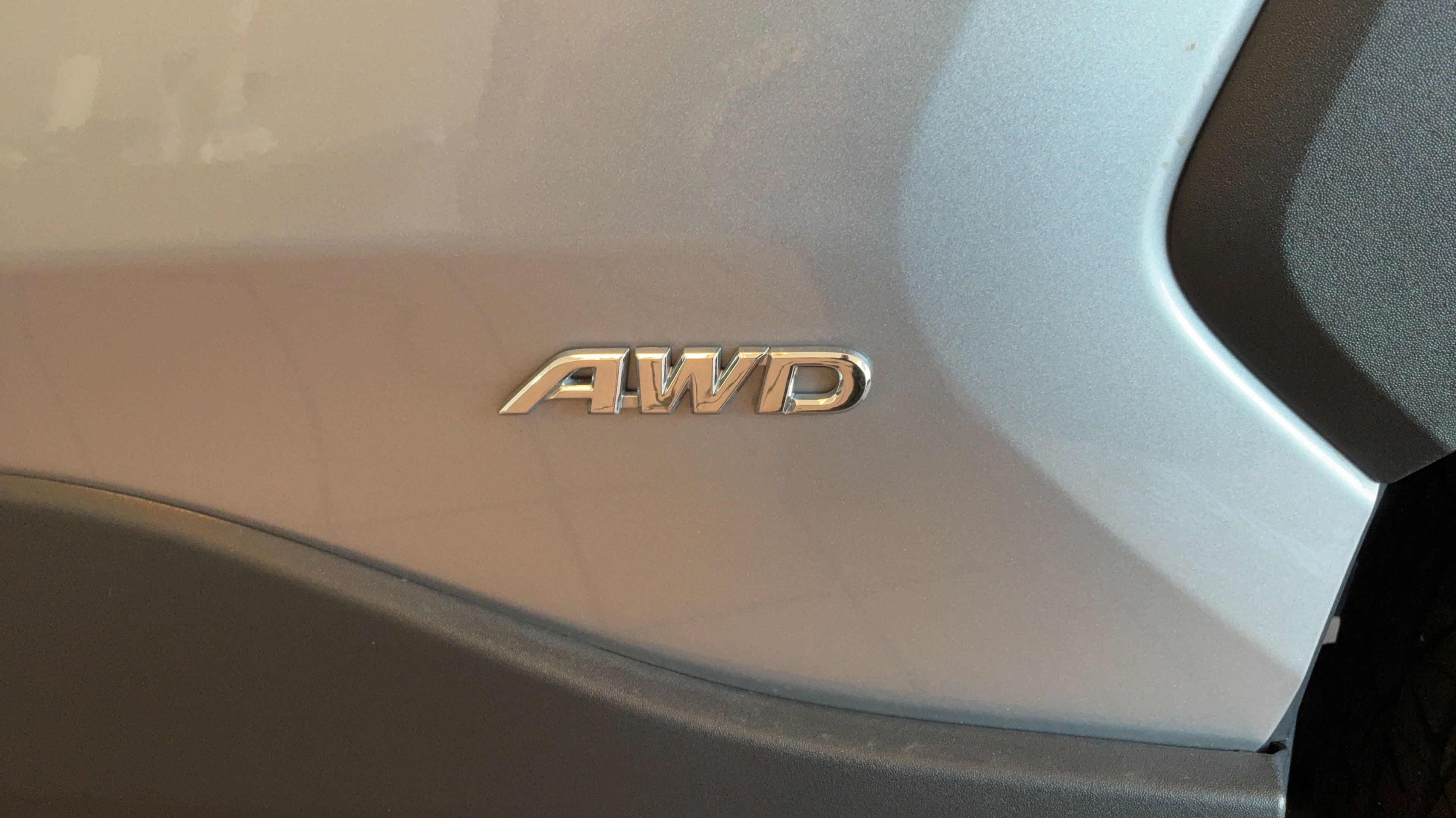 Used 2025 Toyota RAV4 LE AWD/4WD image 37