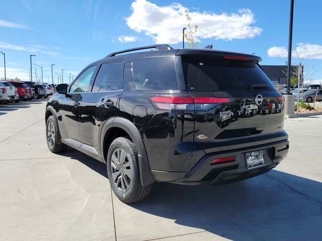 New 2026 Nissan Pathfinder SV image 3