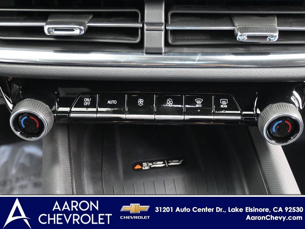 New 2025 Chevrolet Equinox EV LT w/ Convenience Package II image 19