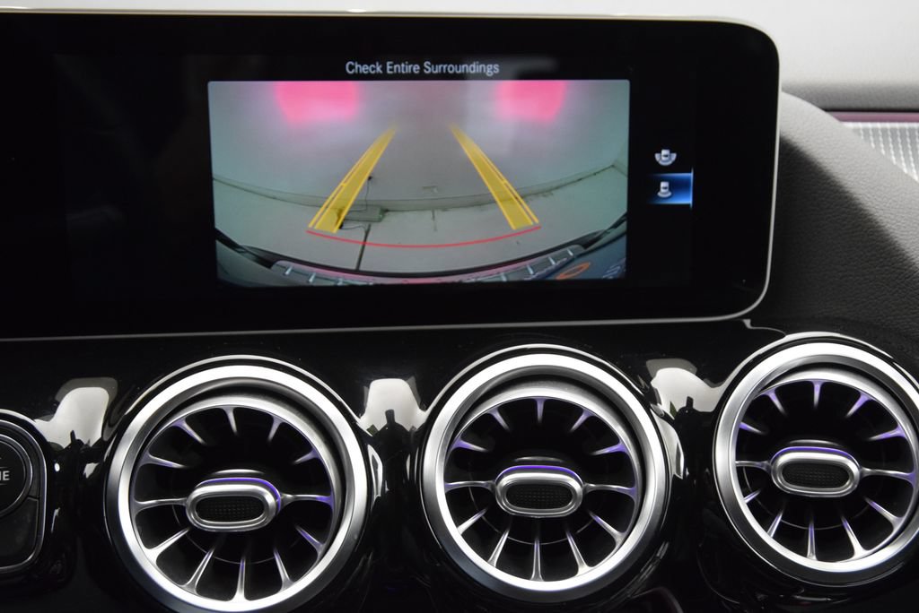Certified 2021 Mercedes-Benz GLA 250 4MATIC image 34