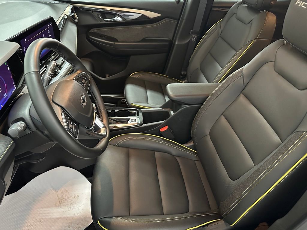 Certified 2025 Chevrolet TrailBlazer ACTIV w/ Convenience Package image 9