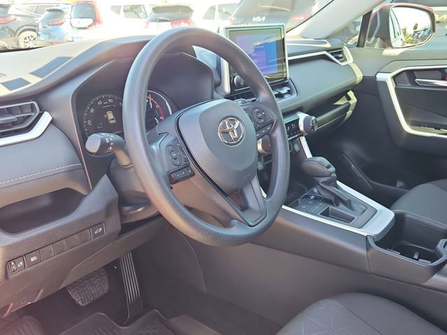 Used 2023 Toyota RAV4 XLE w/ Convenience Package image 15