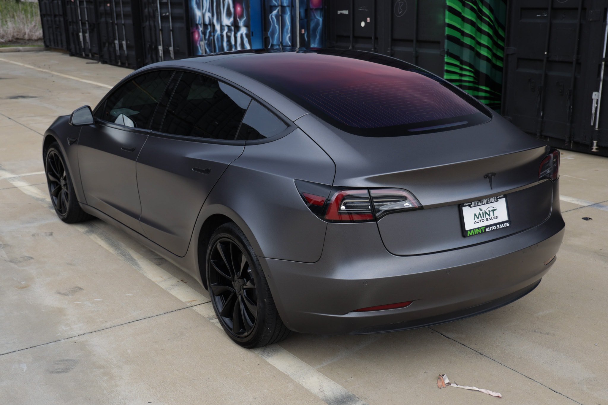 Used 2018 Tesla Model 3 Long Range RWD image 9
