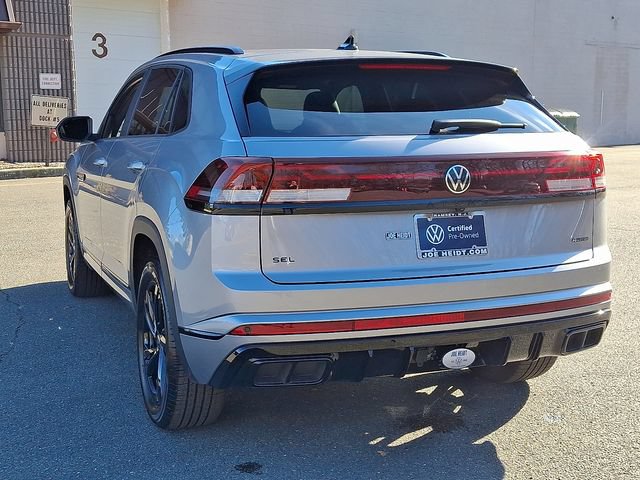 Used 2025 Volkswagen Atlas Cross Sport SEL R-Line AWD/4WD image 8