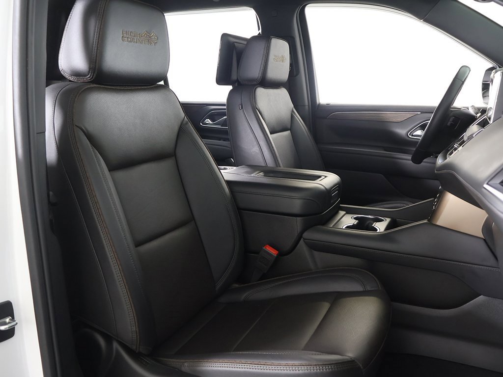 Used 2024 Chevrolet Tahoe High Country w/ Advanced Technology Package image 31