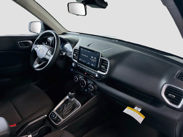 New 2026 Hyundai Venue SEL FWD image 30