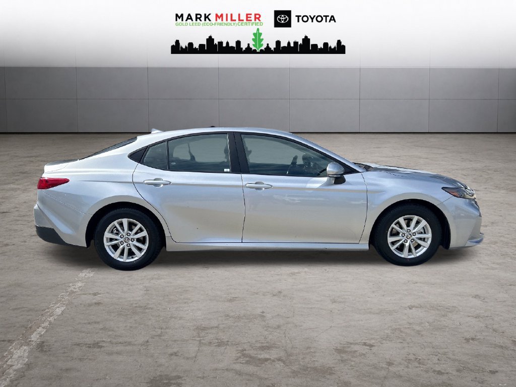 Certified 2025 Toyota Camry LE FWD image 6