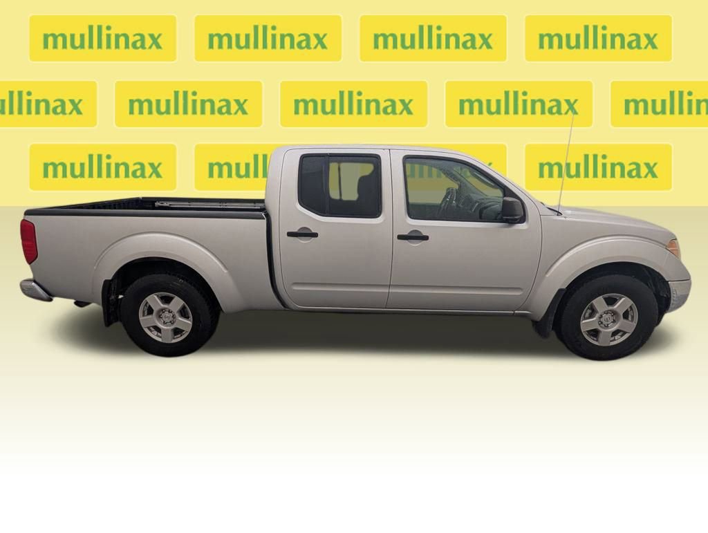 Used 2008 Nissan Frontier SE w/ SE Value Truck Pkg image 2