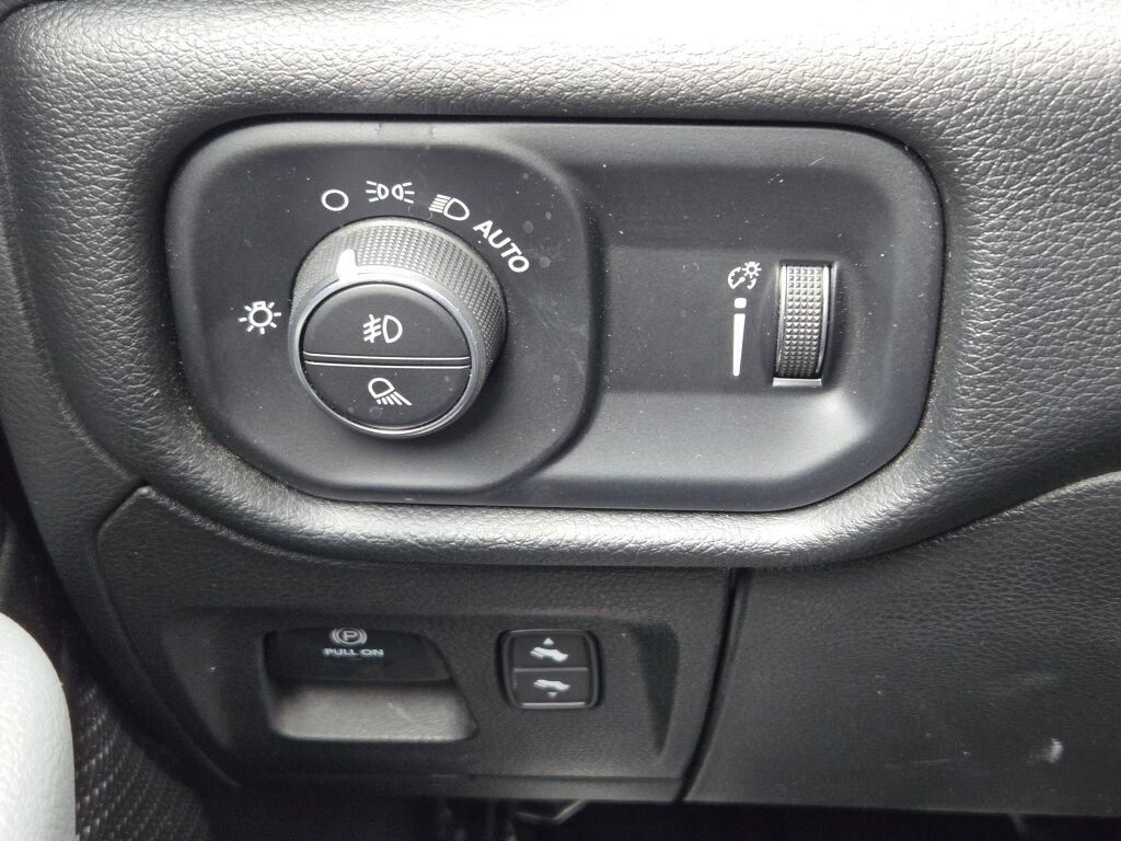 Used 2022 RAM 1500 Big Horn image 23