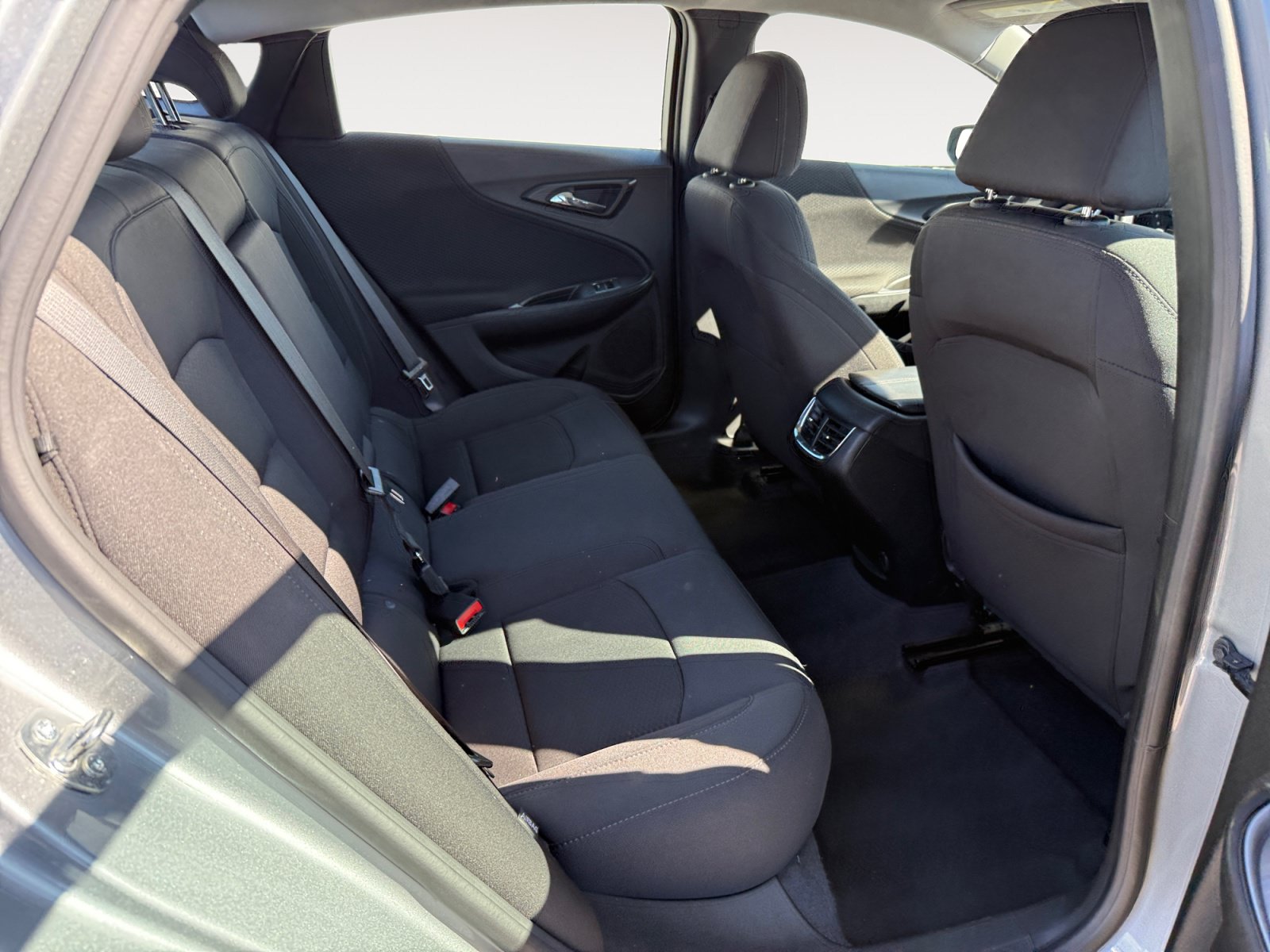 Used 2023 Chevrolet Malibu LT FWD image 18