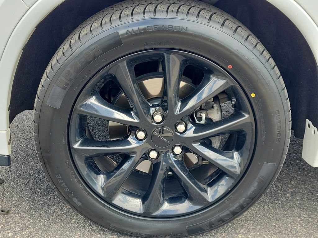 Used 2017 Dodge Durango GT w/ Premium Group AWD/4WD image 25