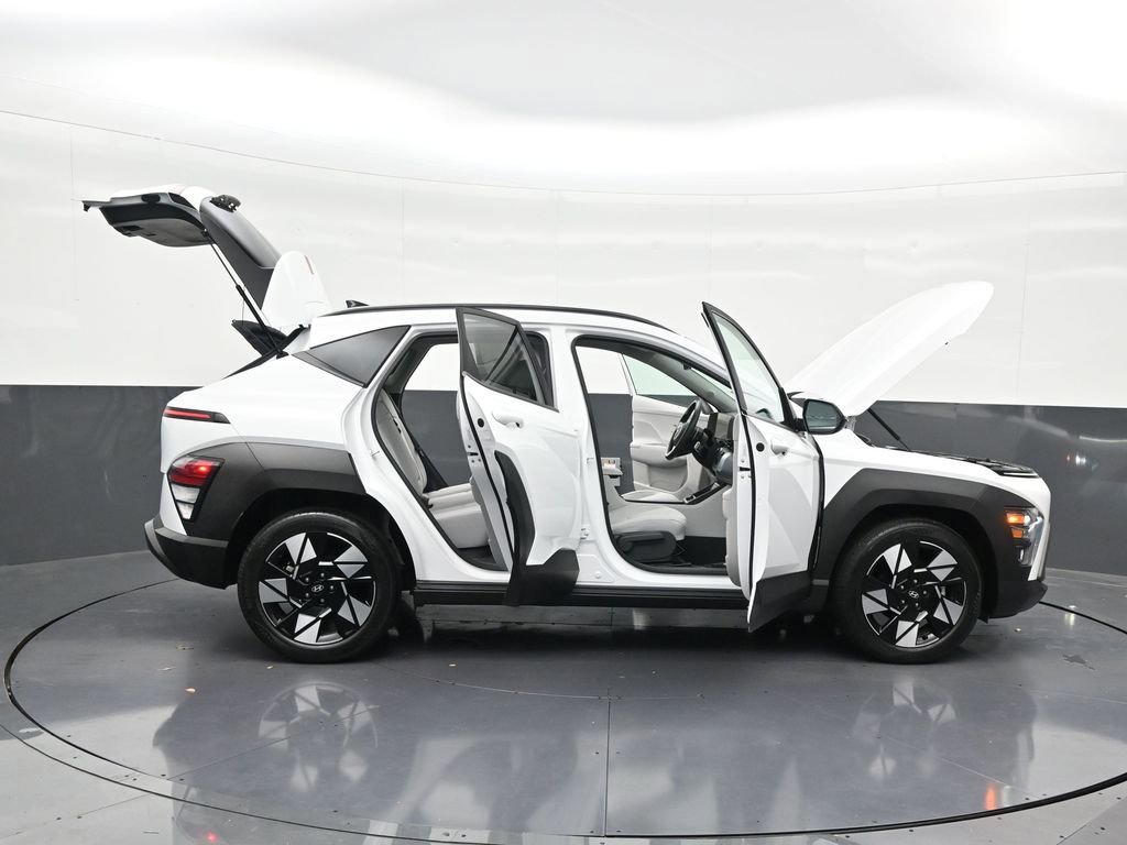 Used 2024 Hyundai Kona SEL w/ Convenience Package FWD image 33