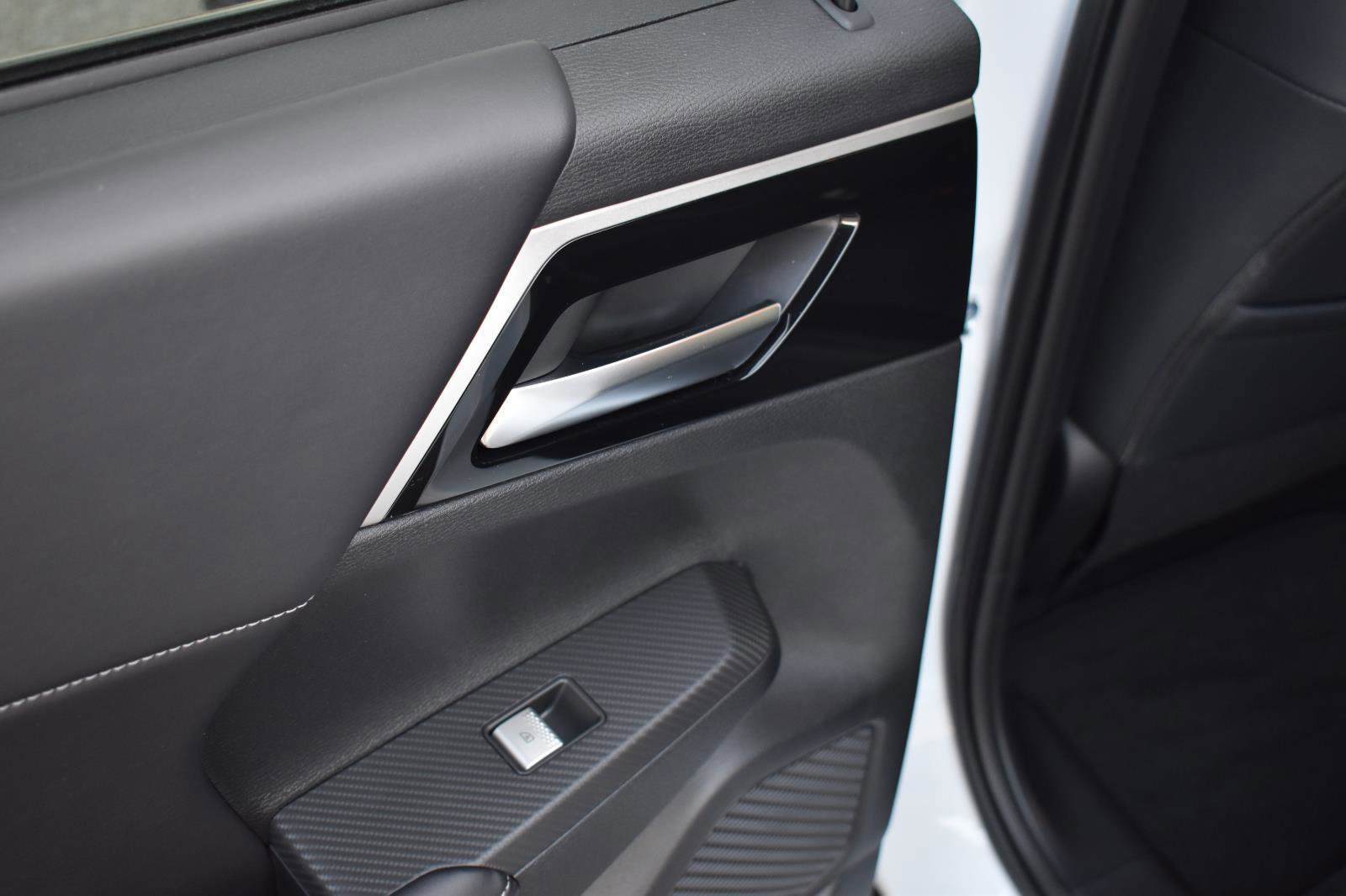 New 2026 Nissan Rogue SL image 44