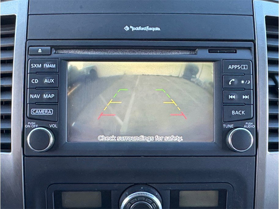 Used 2019 Nissan Frontier SL image 16