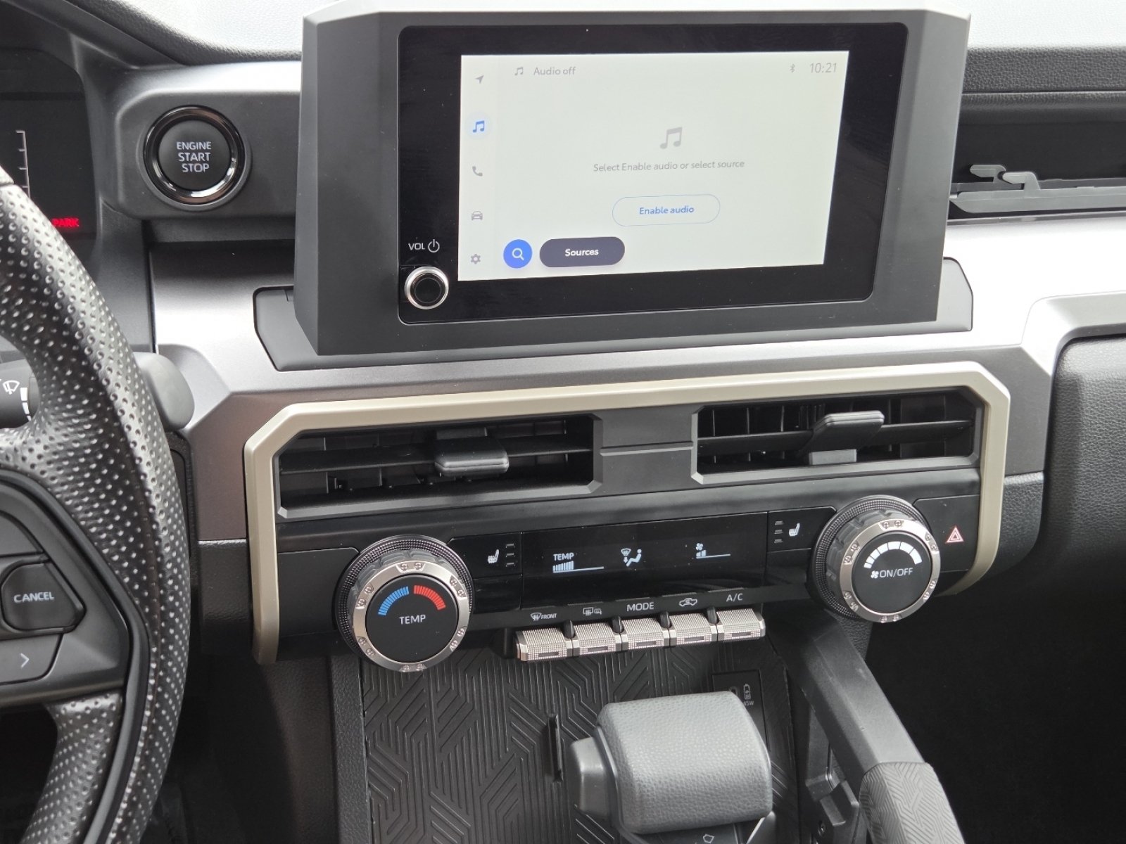 Used 2025 Toyota Tacoma SR5 AWD/4WD image 31