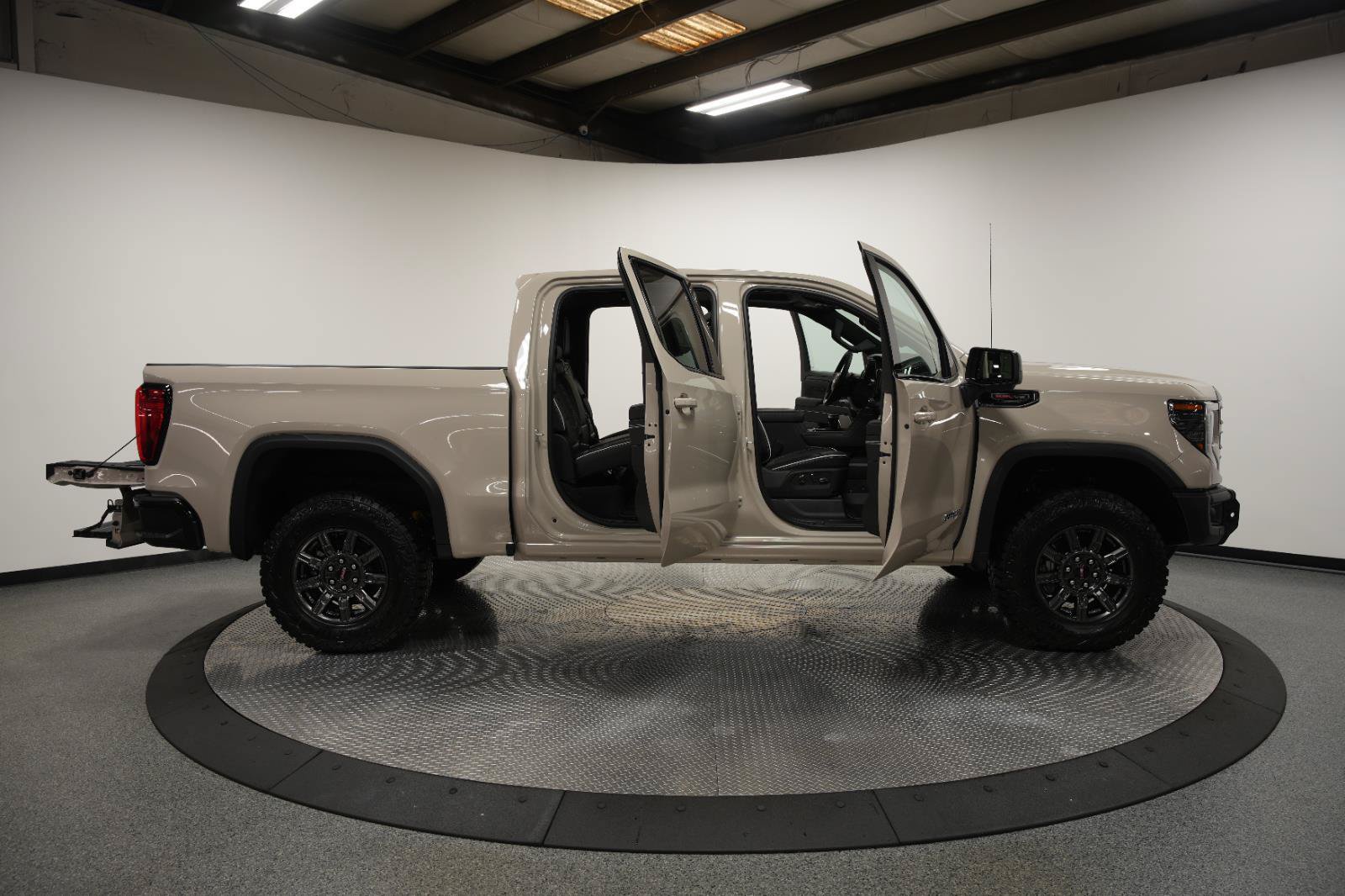 New 2026 GMC Sierra 1500 AT4X AWD/4WD image 10