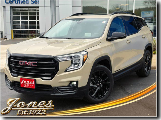 Used 2023 GMC Terrain SLT w/ Tech Package