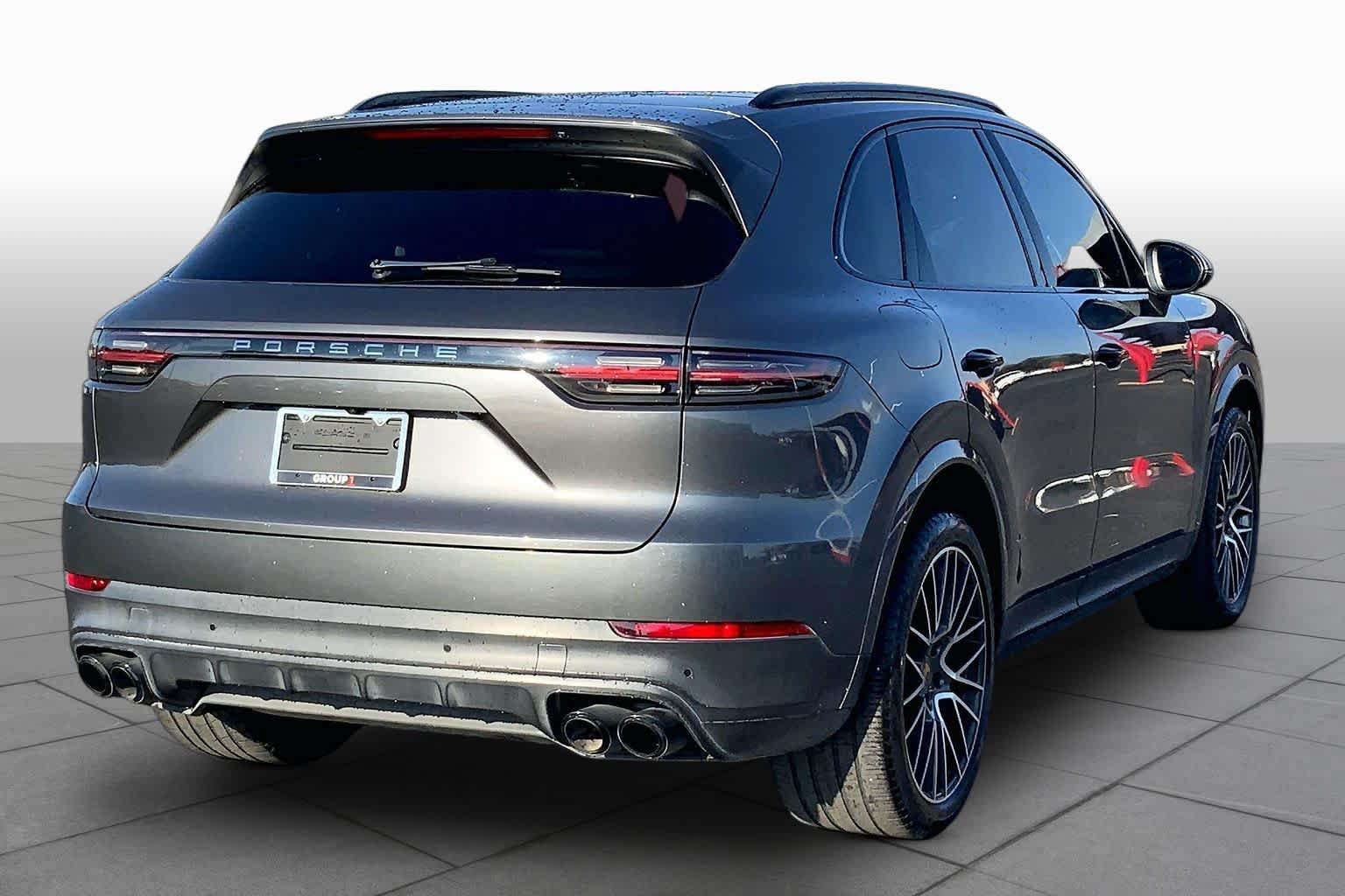 Used 2019 Porsche Cayenne AWD/4WD image 13