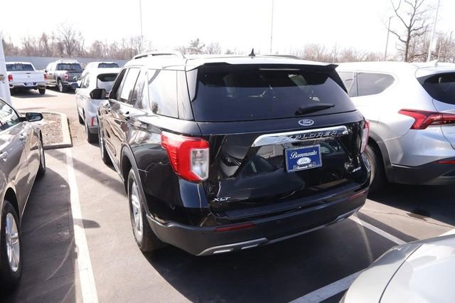 Certified 2024 Ford Explorer XLT w/ Equipment Group 202A image 6