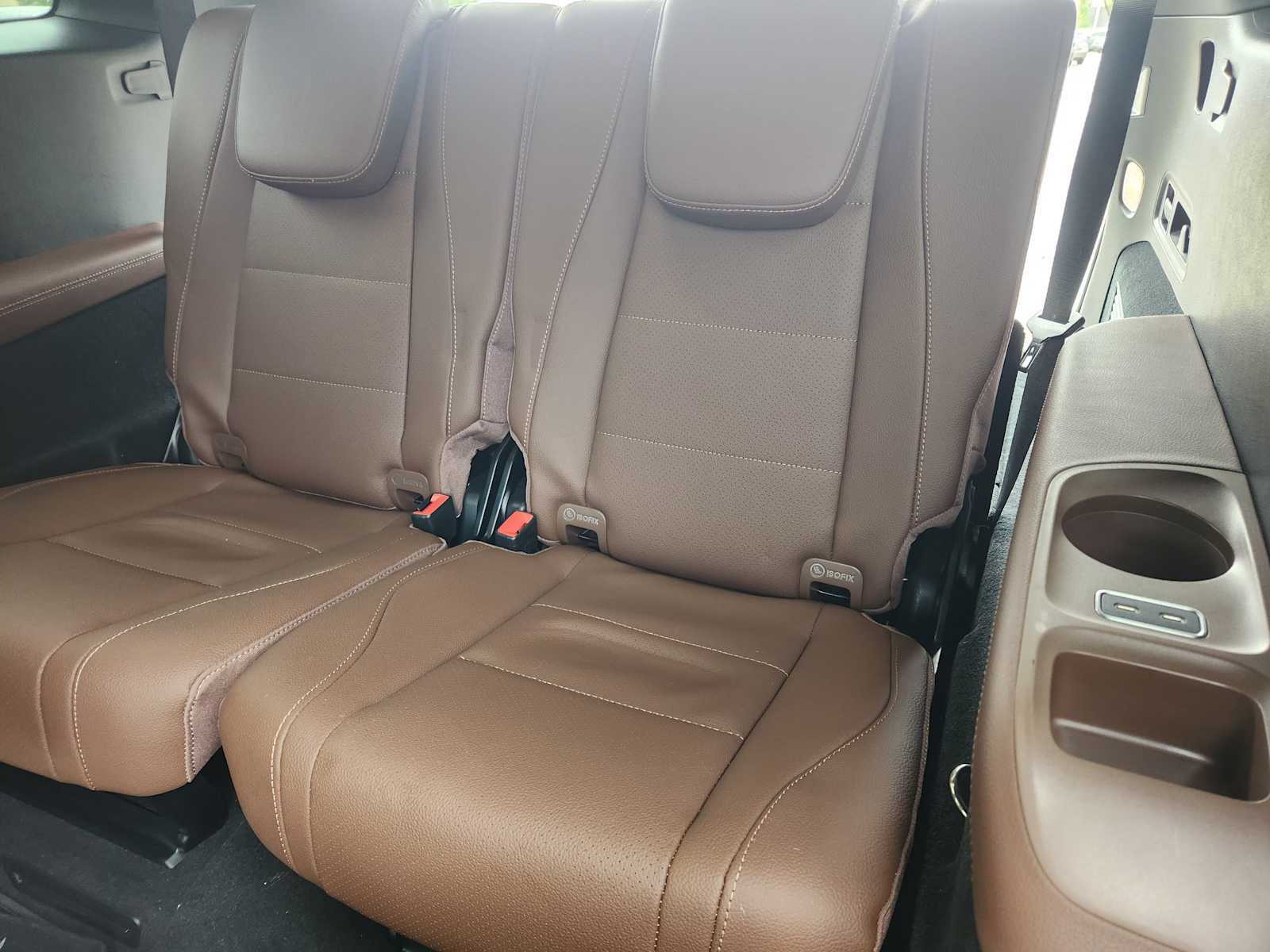 Used 2025 Mercedes-Benz GLS 450 4MATIC image 31