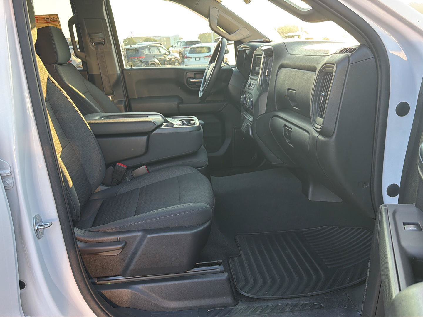 Used 2022 Chevrolet Silverado 1500 Custom RWD image 13