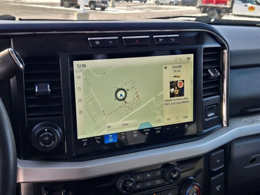 Used 2023 Ford F250 XLT w/ XLT Premium Package image 24