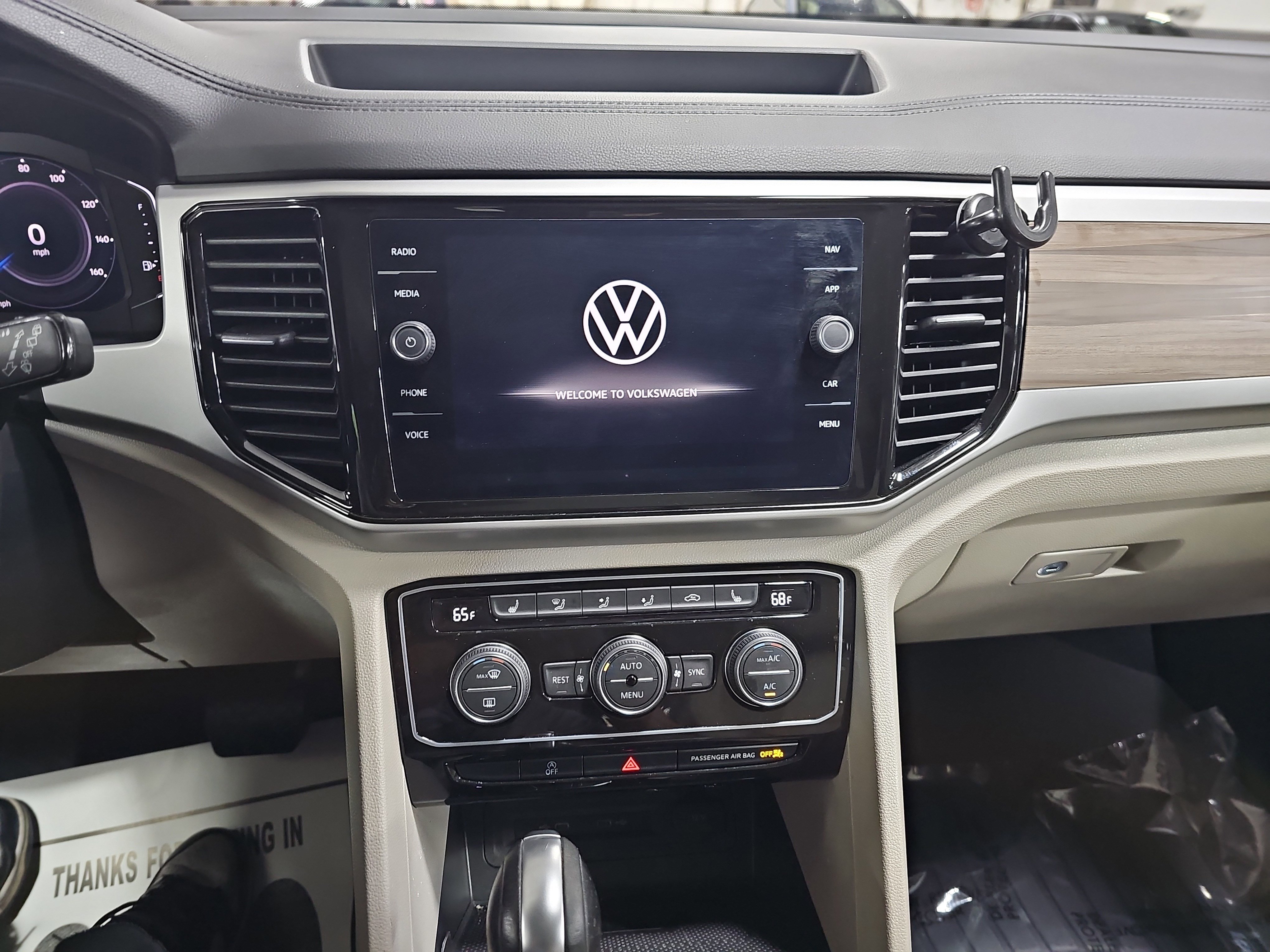 Used 2023 Volkswagen Atlas SEL image 20