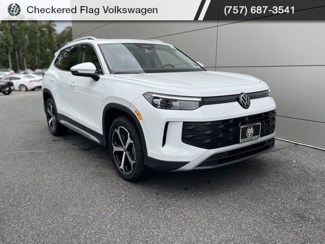 New 2025 Volkswagen Tiguan SE image 27