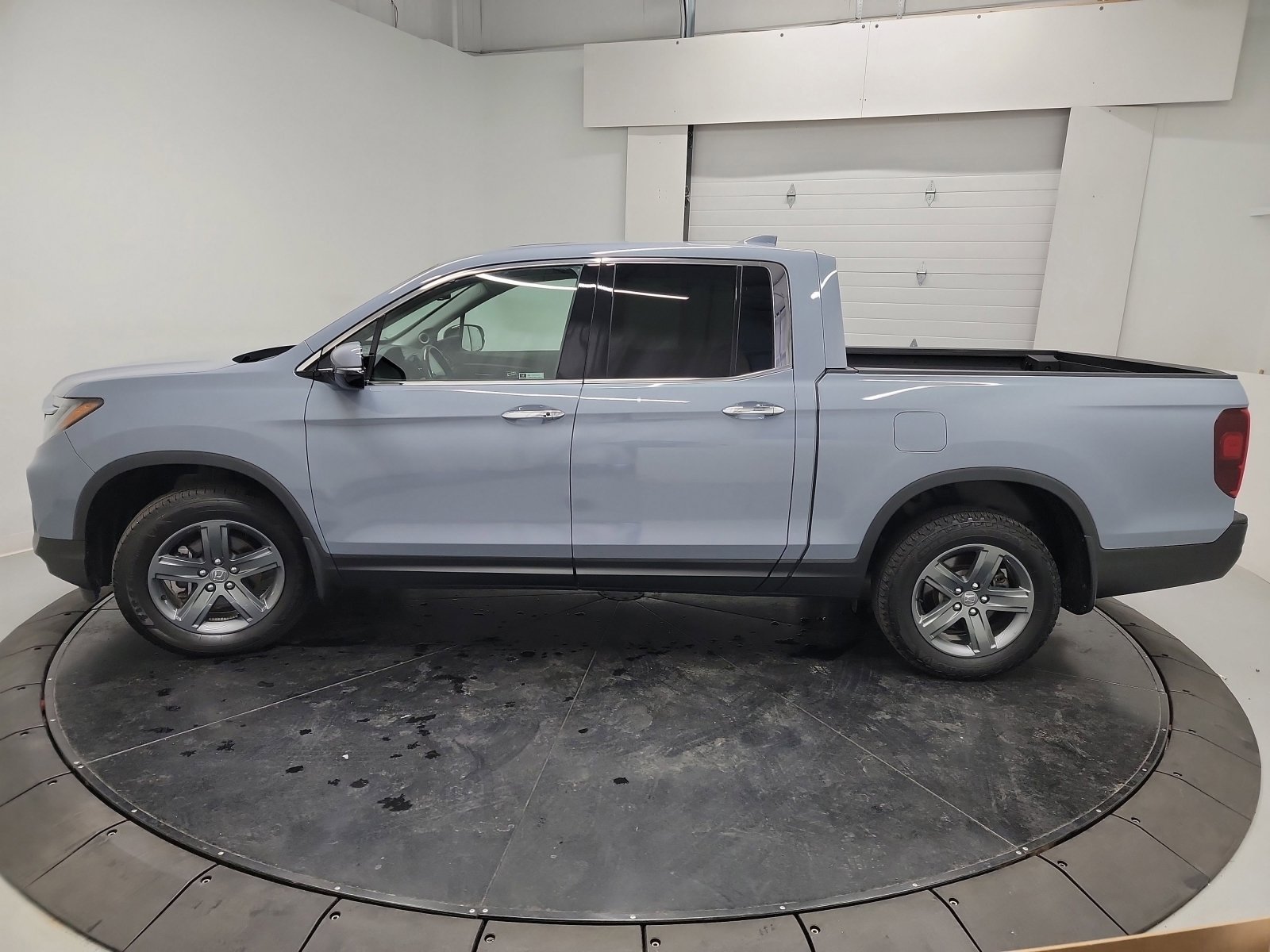 Certified 2023 Honda Ridgeline RTL-E image 3