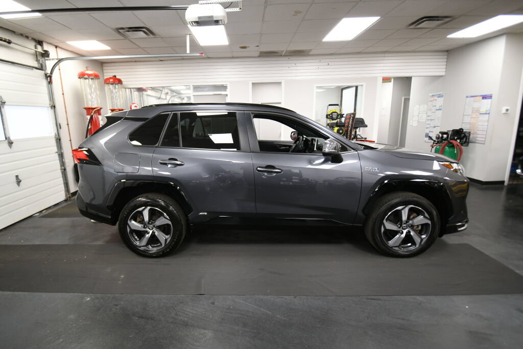 Certified 2023 Toyota RAV4 SE w/ Weather & Moonroof Package AWD/4WD image 8