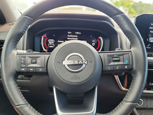 Used 2023 Nissan Rogue Platinum w/ Platinum Premium Package image 13