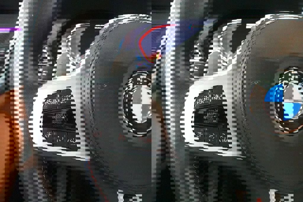 Used 2023 BMW X4 M40i w/ Premium Package AWD/4WD image 10