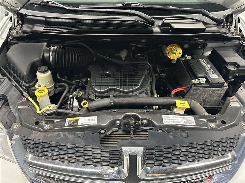 Used 2017 Dodge Grand Caravan SXT FWD image 22