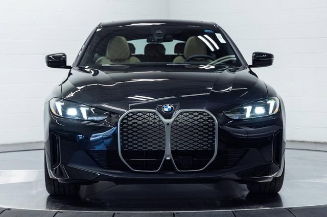 New 2026 BMW i4 xDrive40i image 7