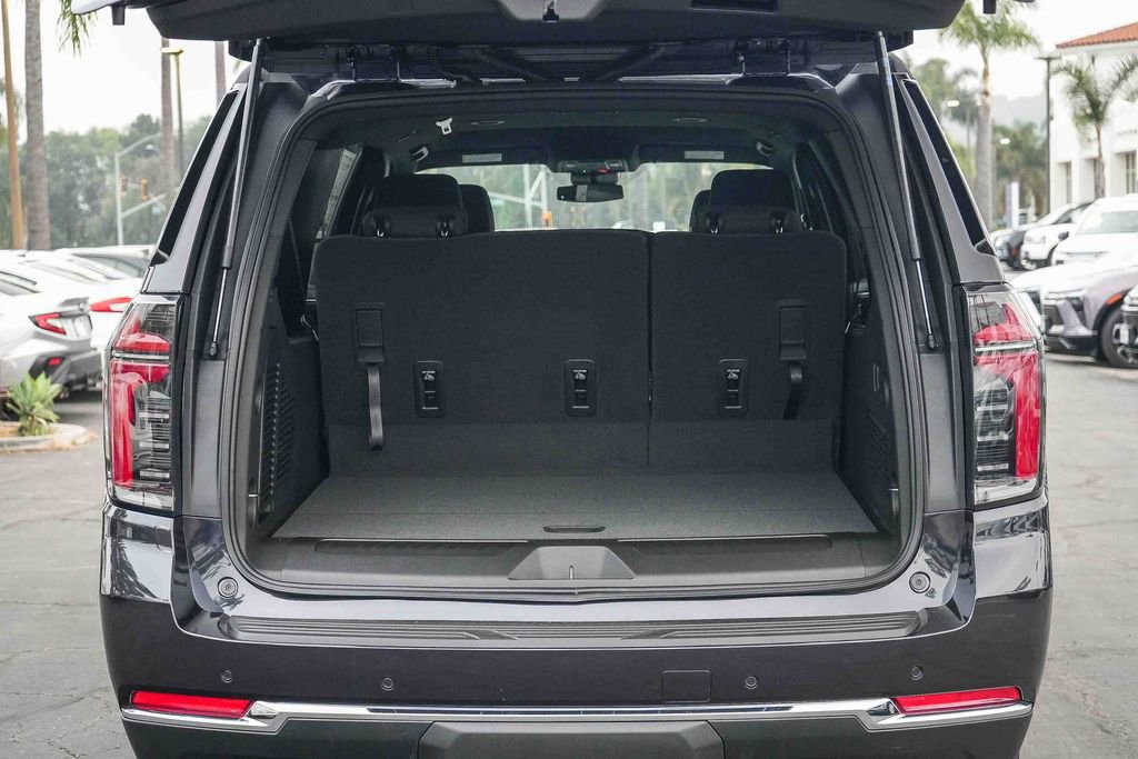 New 2026 Chevrolet Suburban LS RWD image 25