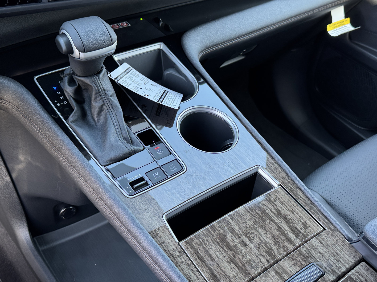 New 2026 Toyota Sienna Limited FWD image 19