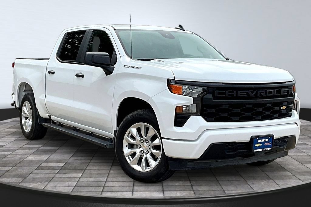 Used 2025 Chevrolet Silverado 1500 Custom RWD image 4