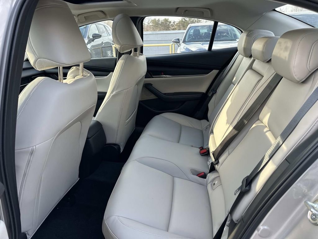 New 2026 MAZDA MAZDA3 2.5 S Sedan w/ Preferred Pkg image 27