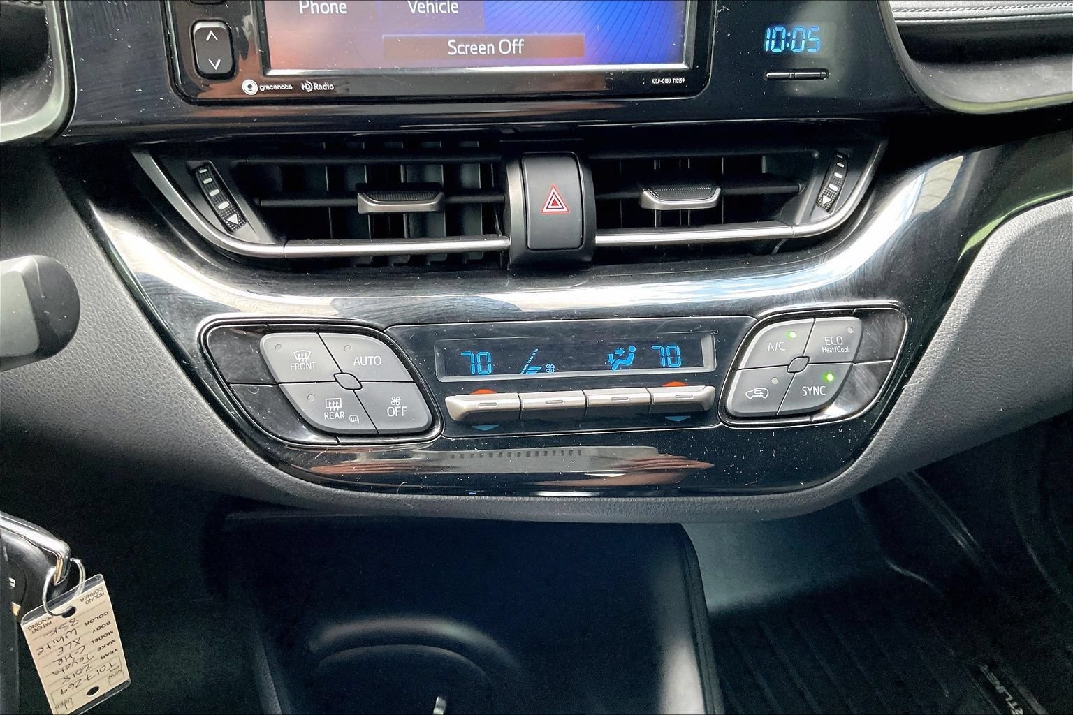Used 2018 Toyota C-HR XLE FWD image 14