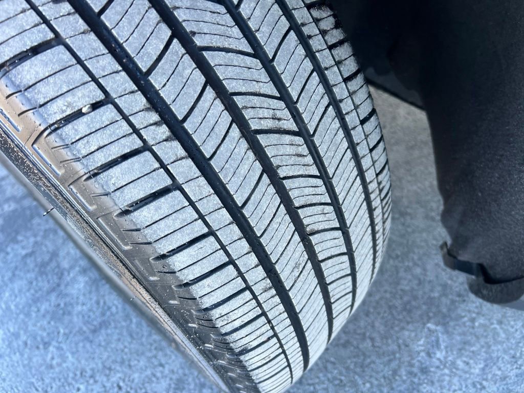 Certified 2023 Ford Explorer XLT w/ Equipment Group 202A image 31