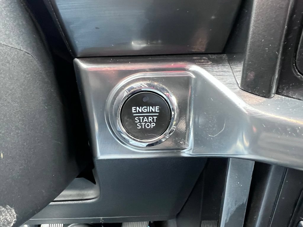 Used 2021 Ford F150 Lariat w/ Equipment Group 502A High AWD/4WD image 30