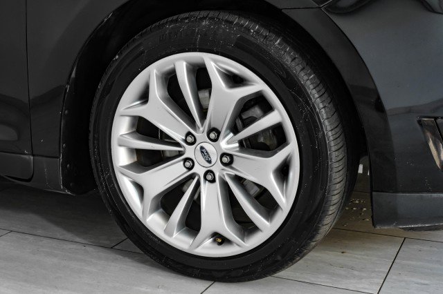 Used 2019 Ford Taurus Limited image 49