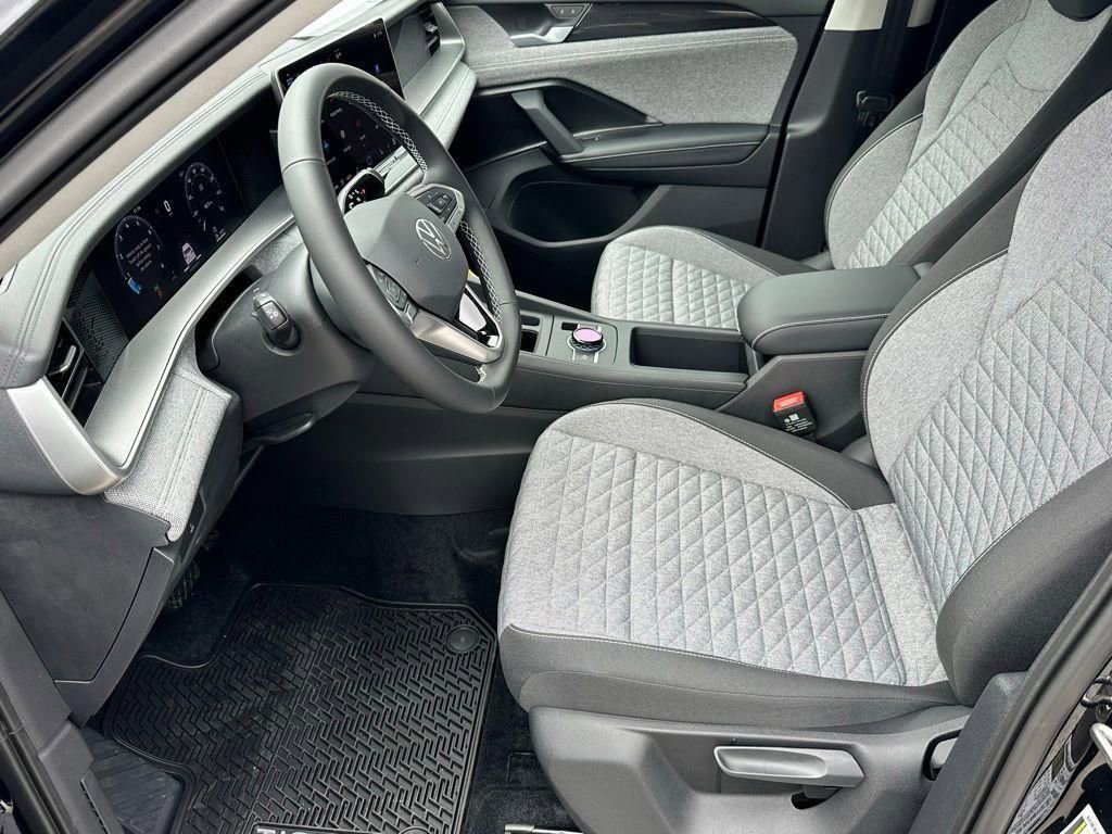 New 2026 Volkswagen Tiguan S image 6