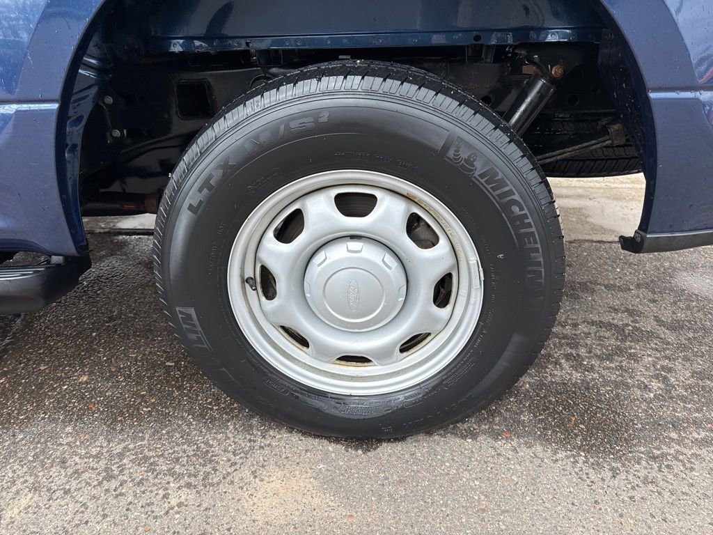 Used 2017 Ford F150 XL w/ Equipment Group 101A Mid image 5