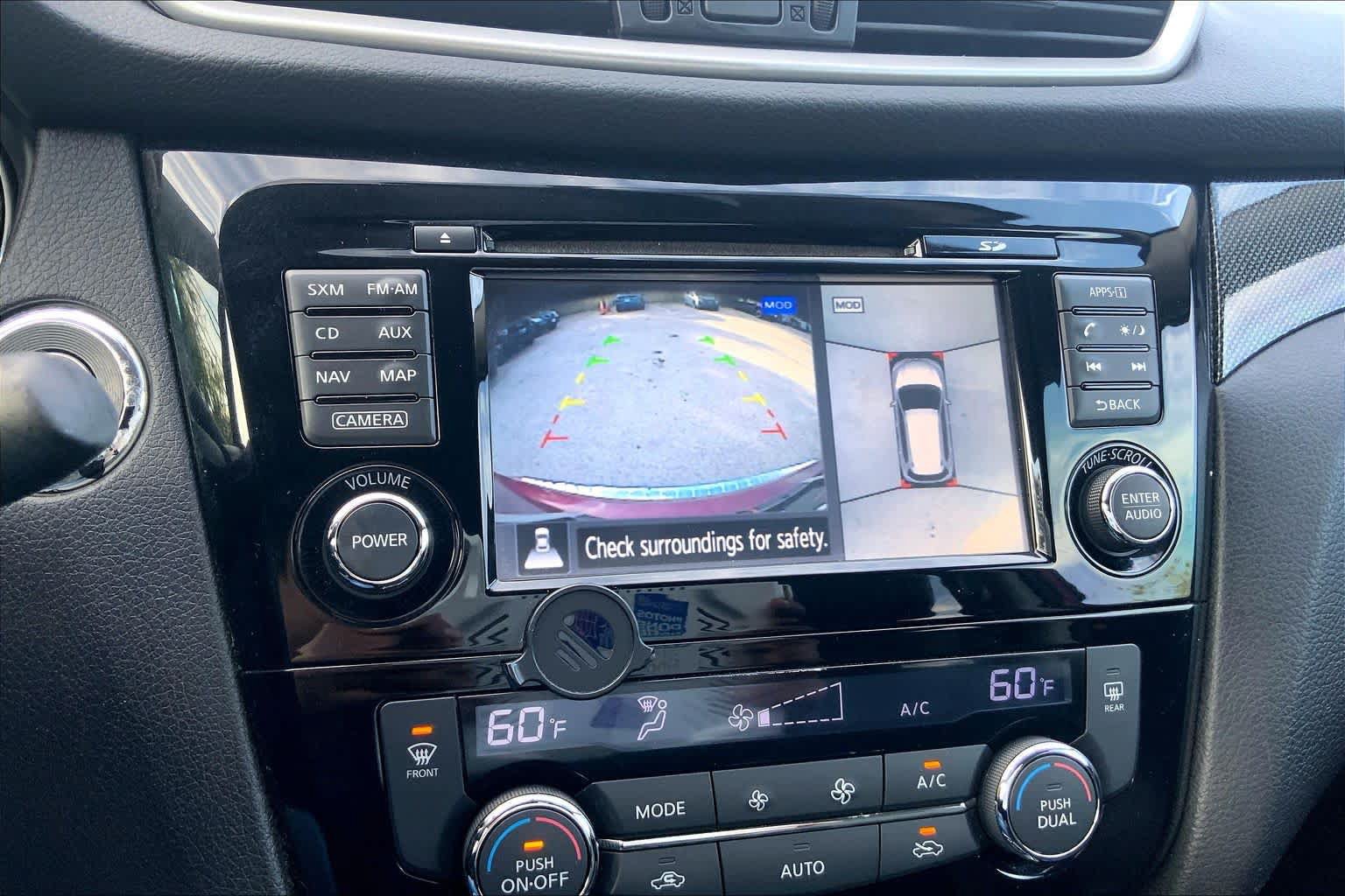Used 2016 Nissan Rogue SL w/ SL Premium Package FWD image 26