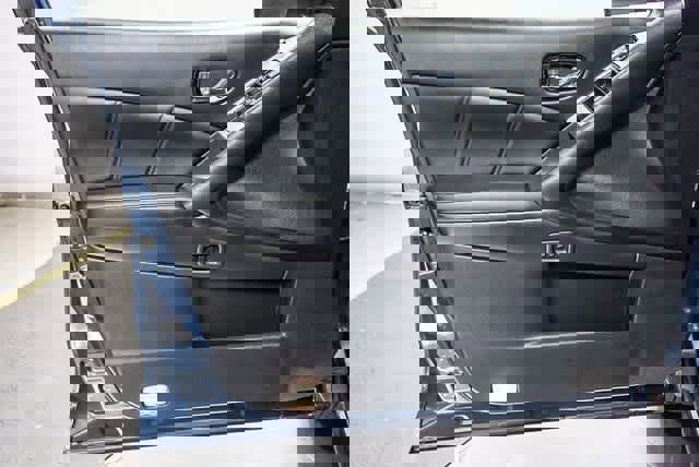 Used 2014 Nissan Murano SL w/ Navigation Package image 24