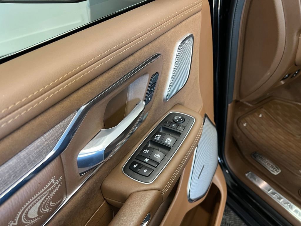 Used 2024 RAM 1500 Limited image 11