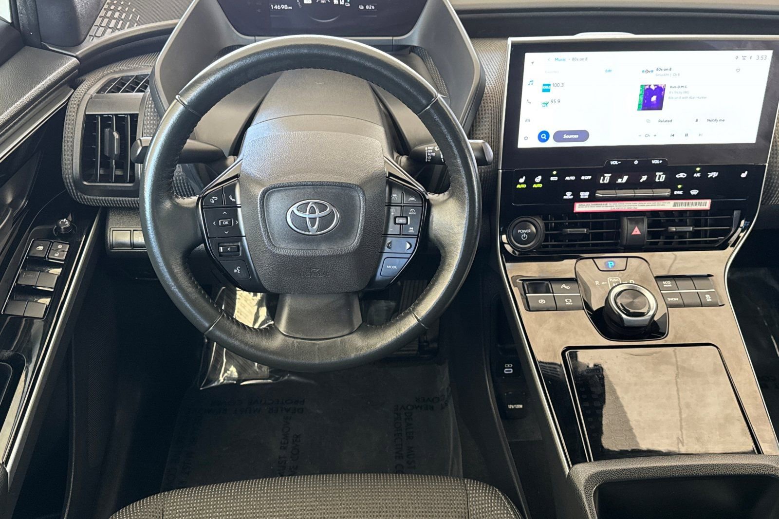 Used 2024 Toyota bZ4X XLE w/ Weather Package FWD image 16