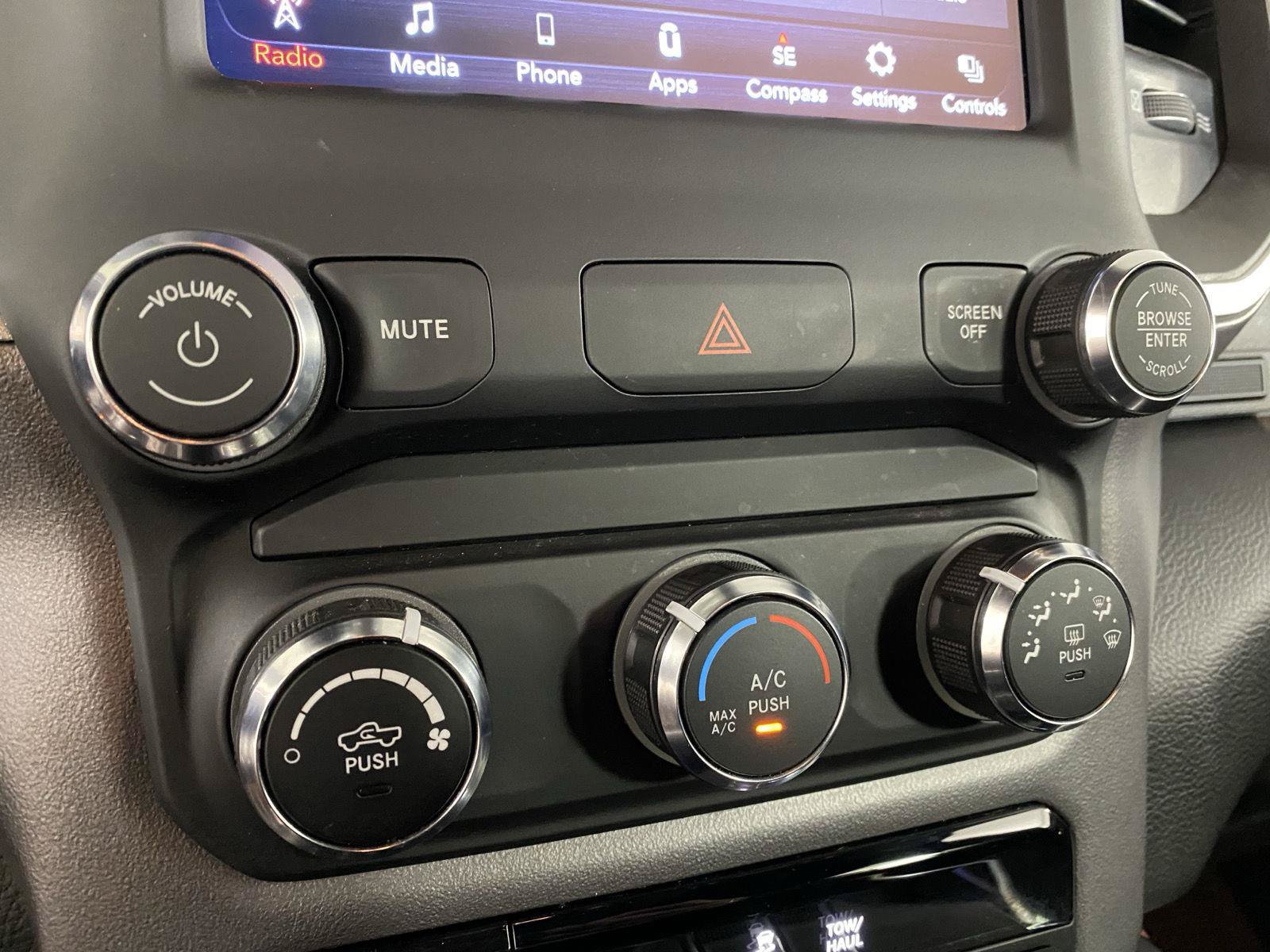 Used 2021 RAM 1500 Big Horn AWD/4WD image 11